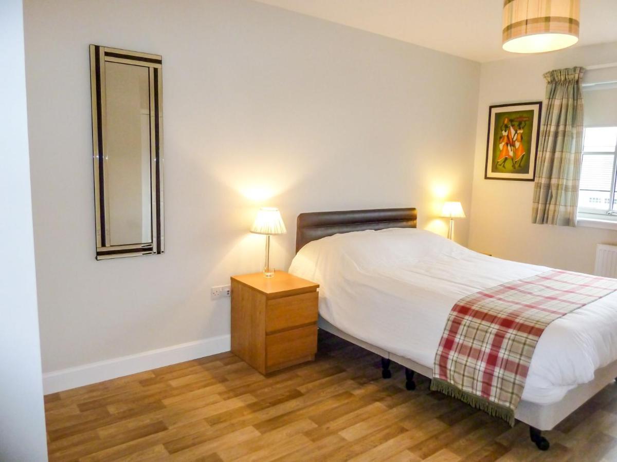 Holiday Home Devonvale Place By Interhome Kinross Ngoại thất bức ảnh
